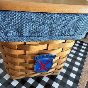 Longaberger Tissue Box Square Shape - Vintage 10th Mountain Division crest.